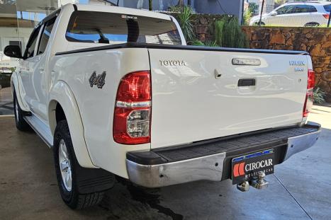 TOYOTA Hilux Caminhonete 2.7 16V 4P SRV FLEX 4X4  CABINE DUPLA AUTOM�TICO, Foto 5