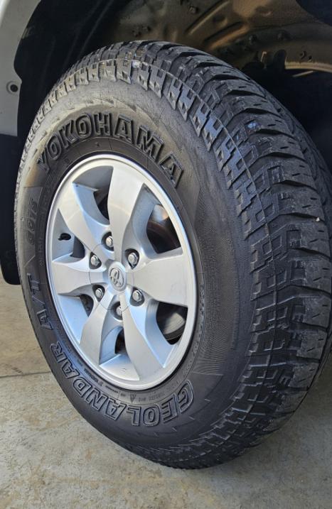 TOYOTA Hilux Caminhonete 2.7 16V 4P SRV FLEX 4X4  CABINE DUPLA AUTOM�TICO, Foto 9