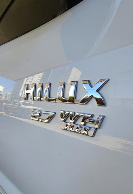 TOYOTA Hilux Caminhonete 2.7 16V 4P SRV FLEX 4X4  CABINE DUPLA AUTOM�TICO, Foto 10