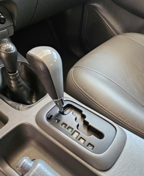 TOYOTA Hilux Caminhonete 2.7 16V 4P SRV FLEX 4X4  CABINE DUPLA AUTOM�TICO, Foto 18