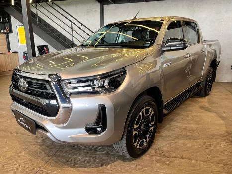 TOYOTA Hilux Caminhonete 2.8 16V SRX LIMITED 4X4 TURBO DIESEL CABINE DUPLA AUTOM�TICO, Foto 2