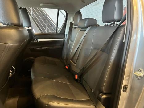 TOYOTA Hilux Caminhonete 2.8 16V SRX LIMITED 4X4 TURBO DIESEL CABINE DUPLA AUTOM�TICO, Foto 6