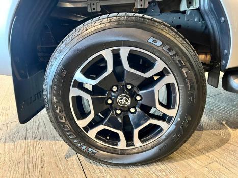 TOYOTA Hilux Caminhonete 2.8 16V SRX LIMITED 4X4 TURBO DIESEL CABINE DUPLA AUTOM�TICO, Foto 9