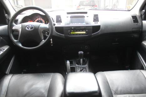 TOYOTA Hilux Caminhonete 3.0 16V 4P 4X4 SRV TURBO DIESEL CABINE DUPLA AUTOM�TICO, Foto 10