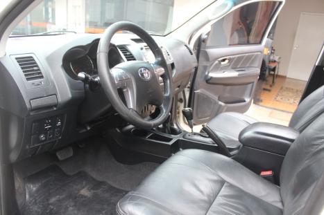 TOYOTA Hilux Caminhonete 3.0 16V 4P 4X4 SRV TURBO DIESEL CABINE DUPLA AUTOM�TICO, Foto 11