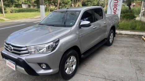 TOYOTA Hilux Caminhonete 2.7 16V 4P SRV FLEX CABINE DUPLA AUTOM�TICO, Foto 2
