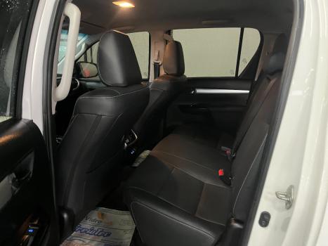 TOYOTA Hilux Caminhonete 2.8 16V SRV 4X4 DIESEL CABINE DUPLA AUTOM�TICO, Foto 5