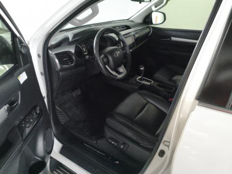 TOYOTA Hilux Caminhonete 2.8 16V SRX 4X4 TURBO DIESEL CABINE DUPLA AUTOM�TICO, Foto 7