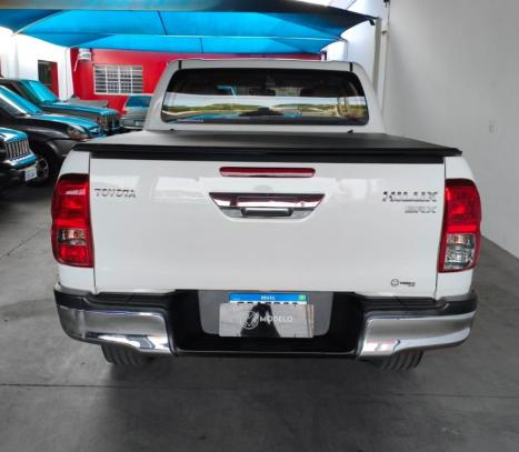 TOYOTA Hilux Caminhonete 2.8 16V SRX 4X4 TURBO DIESEL CABINE DUPLA AUTOM�TICO, Foto 5