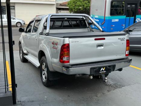 TOYOTA Hilux Caminhonete 3.0 4P 4X4 SRV TURBO DIESEL CABINE DUPLA AUTOM�TICO, Foto 5