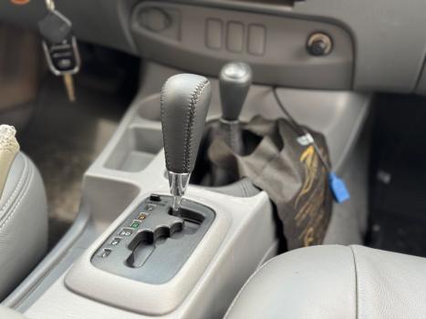TOYOTA Hilux Caminhonete 3.0 4P 4X4 SRV TURBO DIESEL CABINE DUPLA AUTOM�TICO, Foto 9