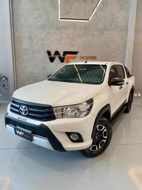 TOYOTA Hilux Caminhonete 2.8 4P 4X4 DIESEL CABINE DUPLA, Foto 1