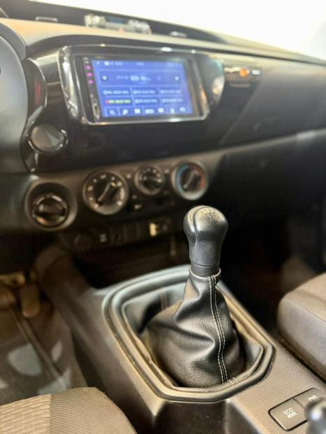 TOYOTA Hilux Caminhonete 2.8 4P 4X4 DIESEL CABINE DUPLA, Foto 9
