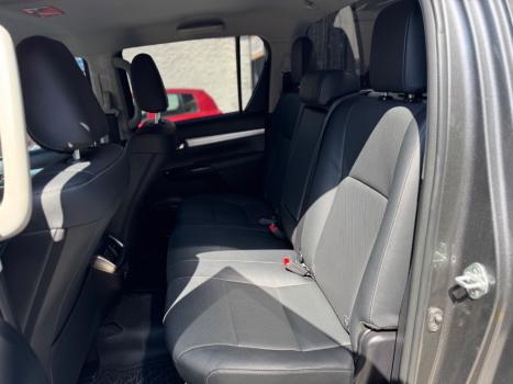 TOYOTA Hilux Caminhonete 2.8 16V SRX 4X4 TURBO DIESEL CABINE DUPLA AUTOM�TICO, Foto 11