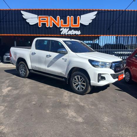 TOYOTA Hilux Caminhonete 2.7 16V 4P SRV FLEX CABINE DUPLA AUTOM�TICO, Foto 1
