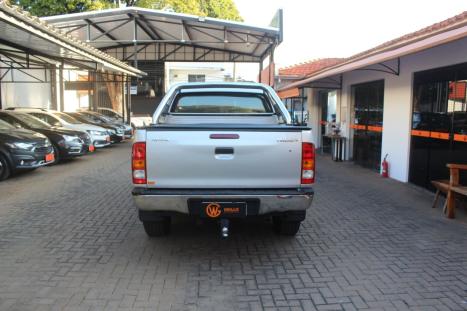TOYOTA Hilux Caminhonete 3.0 4P SR 4X4 TURBO DIESEL CABINE DUPLA, Foto 6