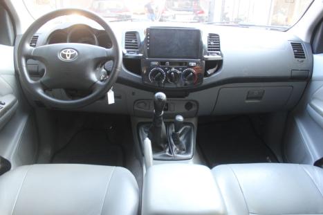 TOYOTA Hilux Caminhonete 3.0 4P SR 4X4 TURBO DIESEL CABINE DUPLA, Foto 10