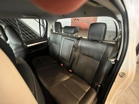 TOYOTA Hilux Caminhonete 2.8 16V SRV 4X4 DIESEL CABINE DUPLA AUTOM�TICO, Foto 11