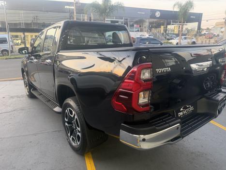 TOYOTA Hilux Caminhonete 2.8 16V SRX 4X4 TURBO DIESEL CABINE DUPLA AUTOM�TICO, Foto 10