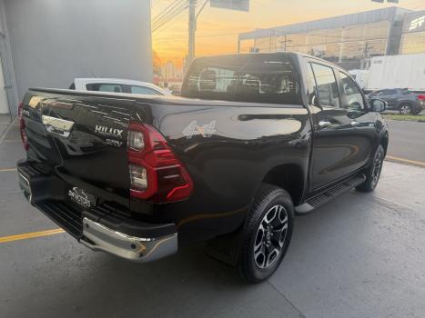 TOYOTA Hilux Caminhonete 2.8 16V SRX 4X4 TURBO DIESEL CABINE DUPLA AUTOM�TICO, Foto 11
