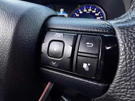 TOYOTA Hilux Caminhonete 2.7 16V 4P SRV FLEX CABINE DUPLA AUTOM�TICO, Foto 37