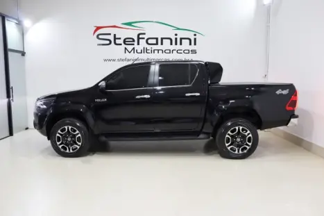 TOYOTA Hilux Caminhonete 2.8 16V SRX 4X4 TURBO DIESEL CABINE DUPLA AUTOM�TICO, Foto 10