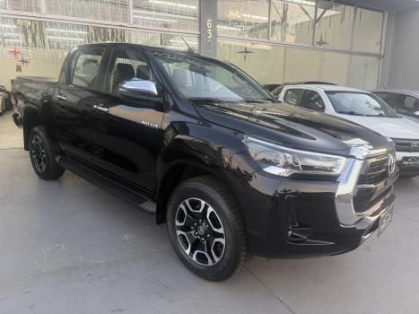 TOYOTA Hilux Caminhonete 2.8 16V SRV 4X4 DIESEL CABINE DUPLA AUTOM�TICO, Foto 1