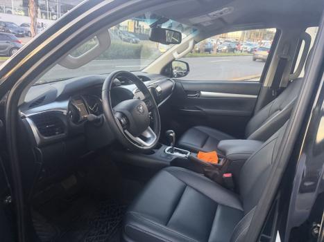 TOYOTA Hilux Caminhonete 2.8 16V SRV 4X4 DIESEL CABINE DUPLA AUTOM�TICO, Foto 16