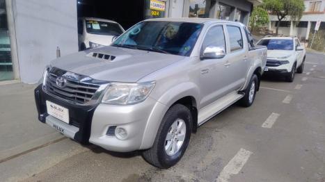 TOYOTA Hilux Caminhonete 3.0 4P 4X4 SRV TURBO DIESEL CABINE DUPLA AUTOM�TICO, Foto 2