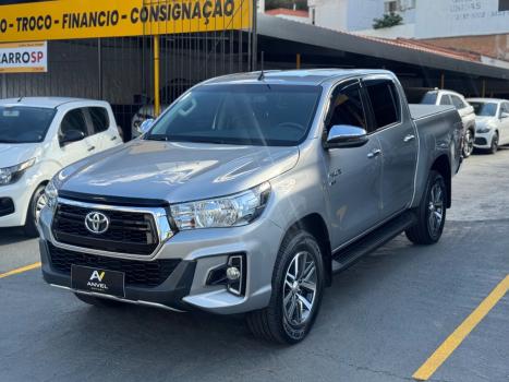 TOYOTA Hilux Caminhonete 2.7 16V 4P SRV FLEX 4X4  CABINE DUPLA AUTOM�TICO, Foto 2