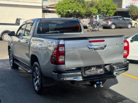 TOYOTA Hilux Caminhonete 2.7 16V 4P SRV FLEX 4X4  CABINE DUPLA AUTOM�TICO, Foto 5