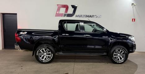 TOYOTA Hilux Caminhonete 2.8 16V SRV 4X4 DIESEL CABINE DUPLA AUTOM�TICO, Foto 4
