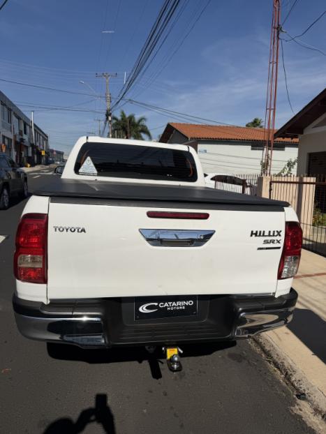 TOYOTA Hilux Caminhonete 2.8 16V 4P SR 4X4 DIESEL CABINE DUPLA AUTOM�TICO, Foto 3