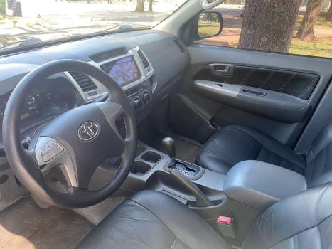 TOYOTA Hilux Caminhonete 2.7 16V 4P SR FLEX CABINE DUPLA AUTOM�TICO, Foto 13