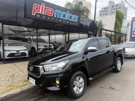 TOYOTA Hilux Caminhonete 2.7 16V 4P SRV FLEX CABINE DUPLA AUTOM�TICO, Foto 1