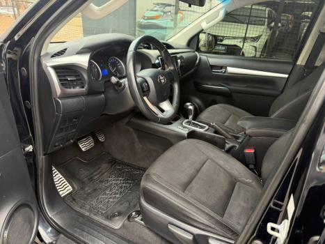 TOYOTA Hilux Caminhonete 2.7 16V 4P SRV FLEX CABINE DUPLA AUTOM�TICO, Foto 10