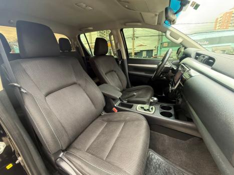 TOYOTA Hilux Caminhonete 2.7 16V 4P SRV FLEX CABINE DUPLA AUTOM�TICO, Foto 13
