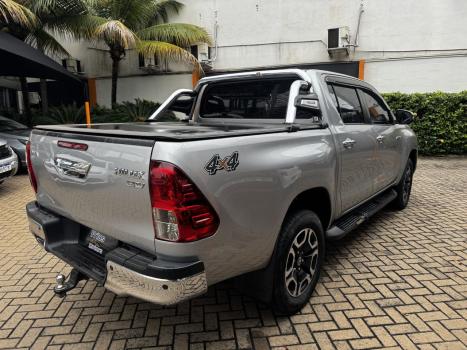 TOYOTA Hilux Caminhonete 2.8 16V SRV 4X4 DIESEL CABINE DUPLA AUTOM�TICO, Foto 5