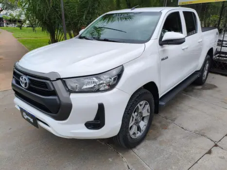 TOYOTA Hilux Caminhonete 2.8 16V  LOW M4FD 4X4 TURBO DIESEL CABINE DUPLA, Foto 3