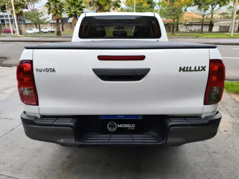 TOYOTA Hilux Caminhonete 2.8 16V  LOW M4FD 4X4 TURBO DIESEL CABINE DUPLA, Foto 5