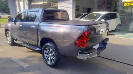 TOYOTA Hilux Caminhonete 2.7 16V 4P SRV FLEX CABINE DUPLA AUTOM�TICO, Foto 4