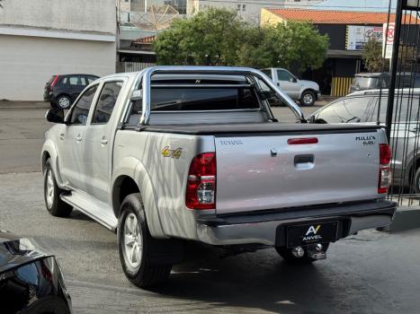 TOYOTA Hilux Caminhonete 2.7 16V 4P SRV FLEX 4X4  CABINE DUPLA AUTOM�TICO, Foto 5