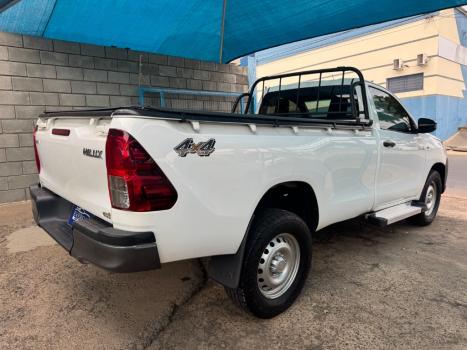 TOYOTA Hilux Caminhonete 2.8 4X4 DIESEL CABINE SIMPLES, Foto 6