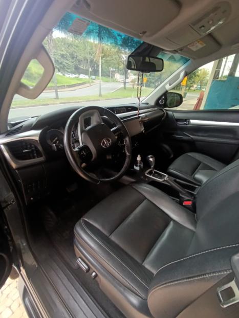 TOYOTA Hilux Caminhonete 2.8 16V SRX 4X4 DIESEL CABINE DUPLA AUTOM�TICO, Foto 8