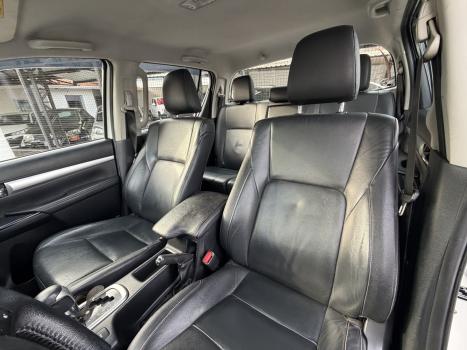 TOYOTA Hilux Caminhonete 2.8 16V SRV 4X4 DIESEL CABINE DUPLA AUTOM�TICO, Foto 9