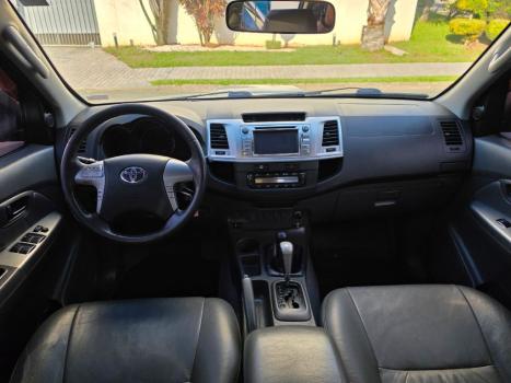 TOYOTA Hilux Caminhonete 3.0 16V 4P 4X4 SRV TURBO DIESEL CABINE DUPLA AUTOM�TICO, Foto 10