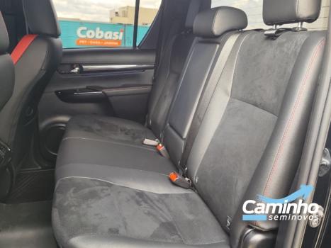 TOYOTA Hilux Caminhonete 2.8 16V GR SPORT 4X4 TURBO DIESEL CABINE DUPLA AUTOM�TICO, Foto 6