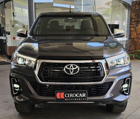 TOYOTA Hilux Caminhonete 2.8 16V SRX 4X4 TURBO DIESEL CABINE DUPLA AUTOM�TICO, Foto 2