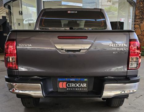 TOYOTA Hilux Caminhonete 2.8 16V SRX 4X4 TURBO DIESEL CABINE DUPLA AUTOM�TICO, Foto 6