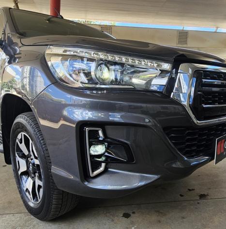 TOYOTA Hilux Caminhonete 2.8 16V SRX 4X4 TURBO DIESEL CABINE DUPLA AUTOM�TICO, Foto 9